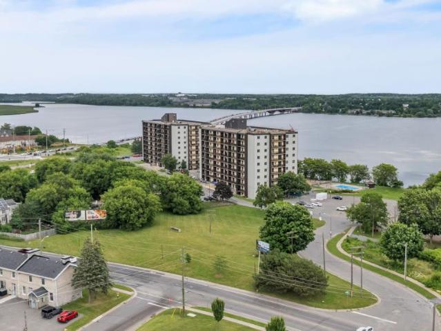2 Bedroom Apartment Kingston ON 99709279