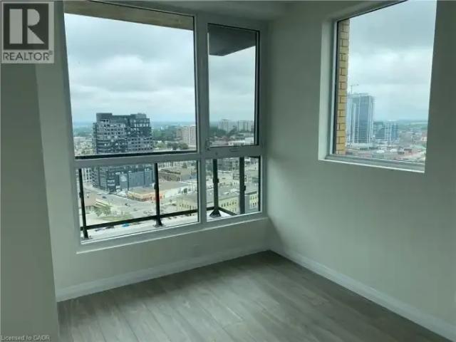 2 Bedroom Apartment Kitchener ON 102883605