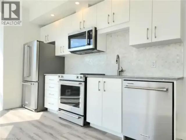 2 Bedroom Apartment Kitchener ON 103487512