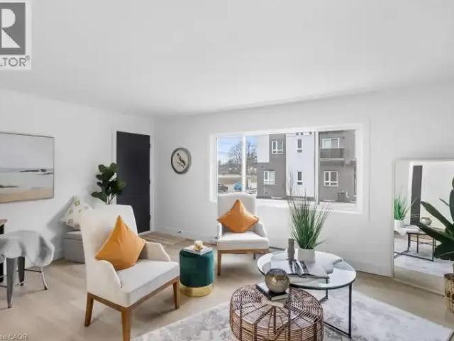 2 Bedroom Apartment Kitchener ON 103594465