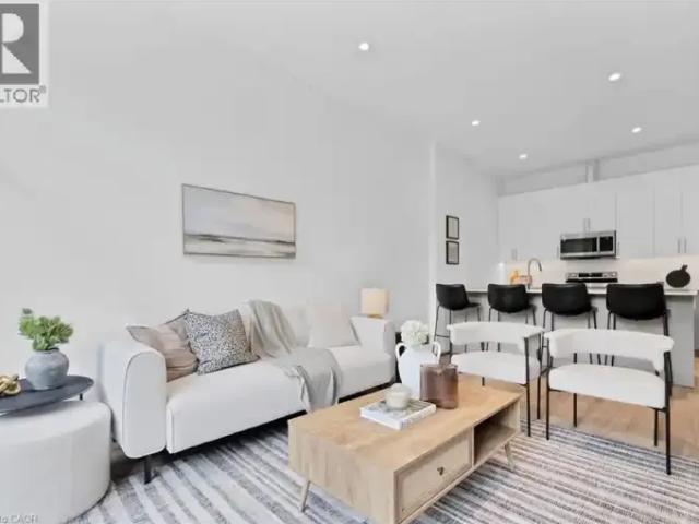 2 Bedroom Apartment Kitchener ON 103740026