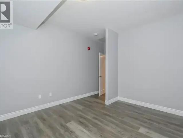 2 Bedroom Apartment Kitchener ON 104864344