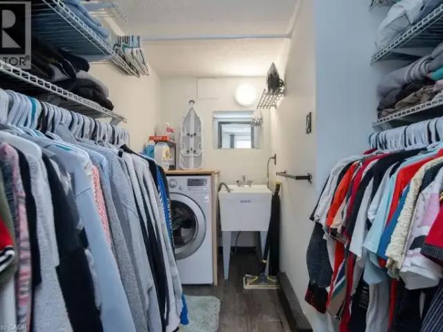 2 Bedroom Apartment Kitchener ON LS100709276