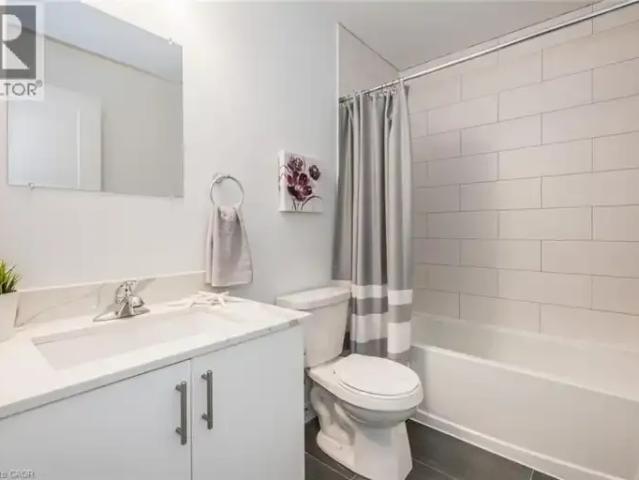 2 Bedroom Apartment Kitchener ON LS100709282
