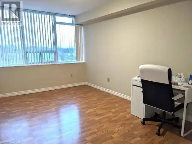 2 Bedroom Apartment Kitchener ON LS102587553