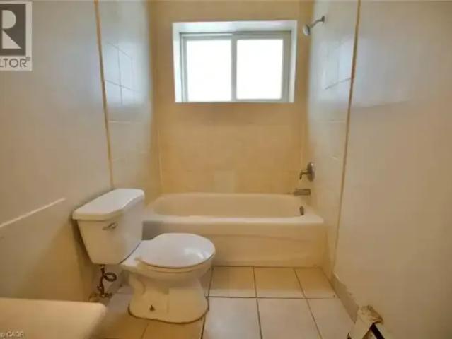 2 Bedroom Apartment Kitchener ON LS102952155