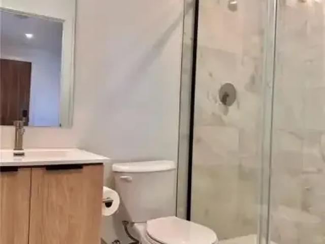 2 Bedroom Apartment Kitchener ON LS103030722