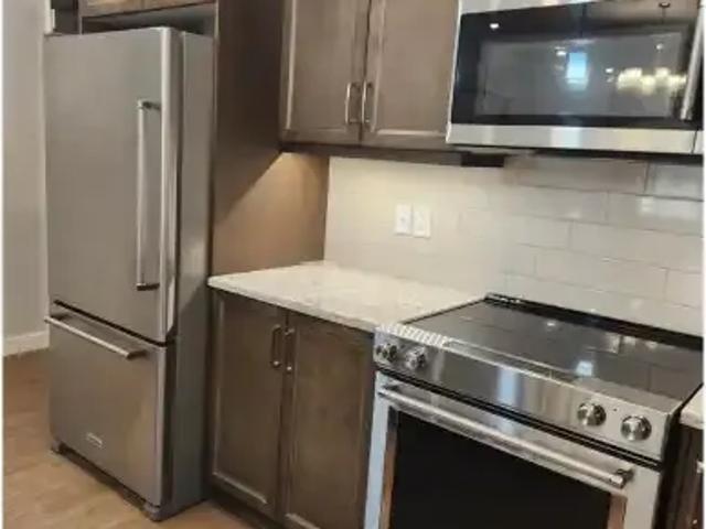 2 Bedroom Apartment Langley BC 102052589