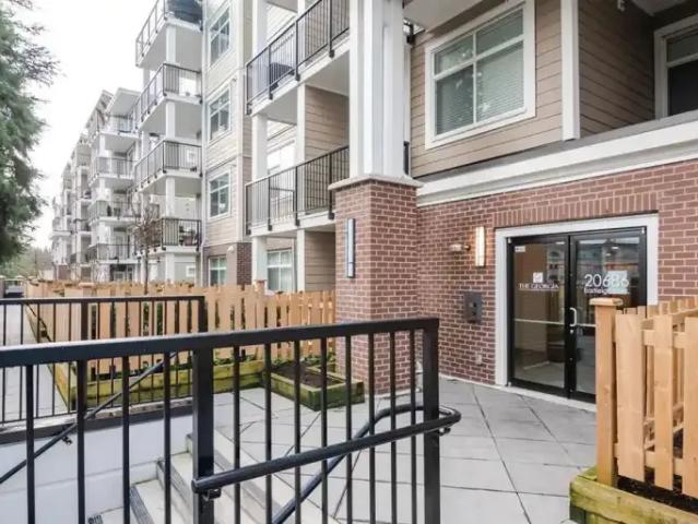 2 Bedroom Apartment Langley BC LS101986745