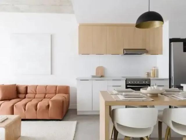 2 Bedroom Apartment Laval QC 92897461