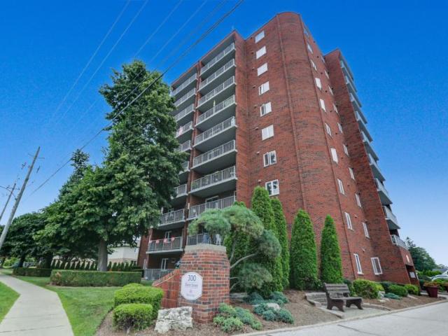 2 Bedroom Apartment Leamington ON LS95147193