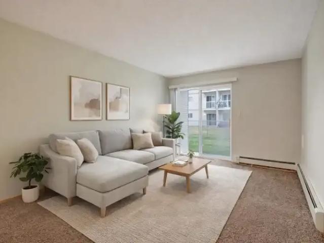 2 Bedroom Apartment Lethbridge AB 102587312