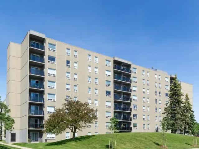 2 Bedroom Apartment London ON 96907925