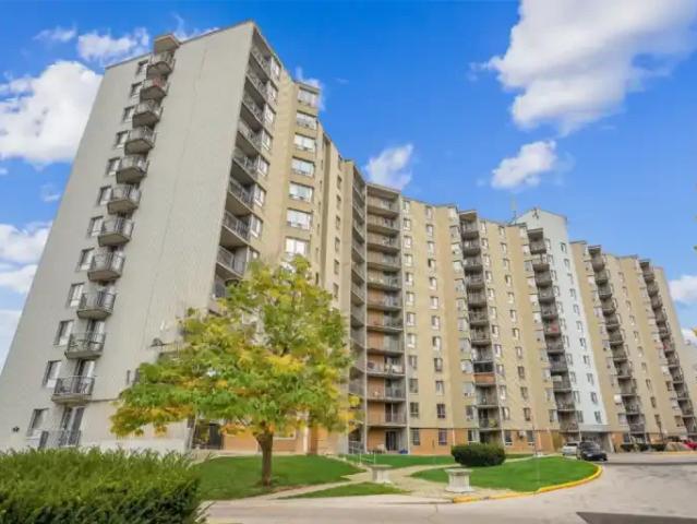 2 Bedroom Apartment London ON 99677313