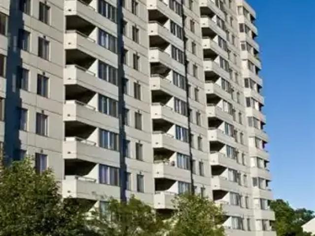2 Bedroom Apartment London ON 102715281