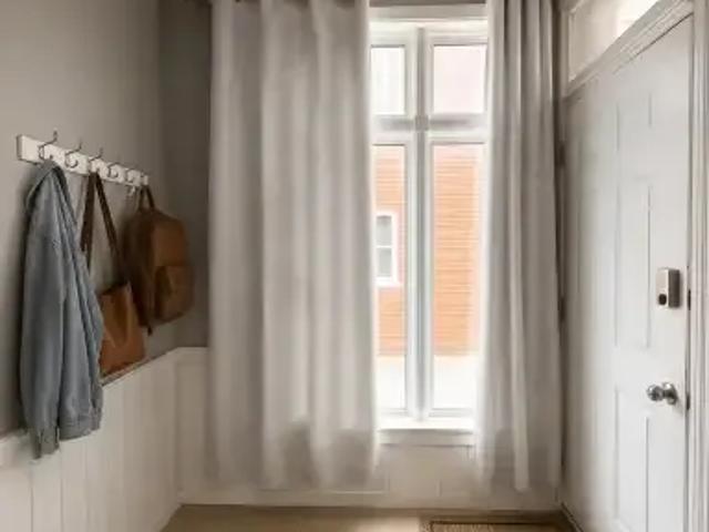 2 Bedroom Apartment Peterborough ON 104752096