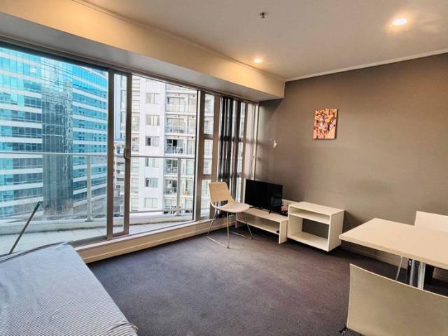2 Bedroom Apartment Queen Street, City Centre