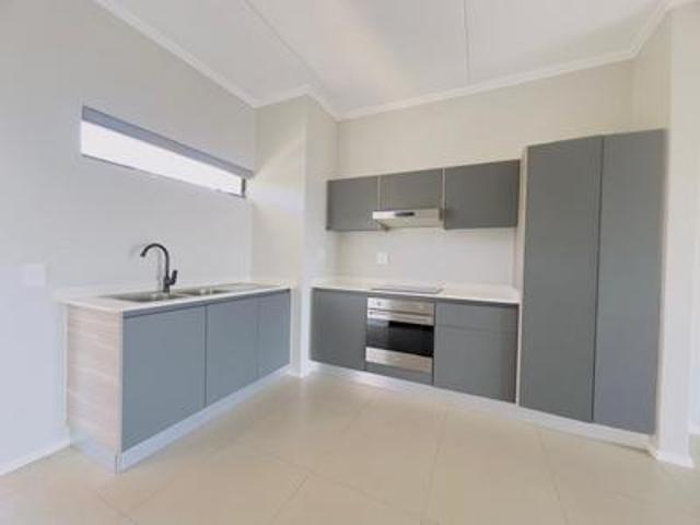 2 bedroom apartment r15000 the bai.