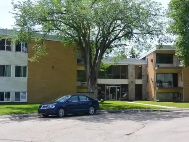 2 Bedroom Apartment Regina SK 104142031
