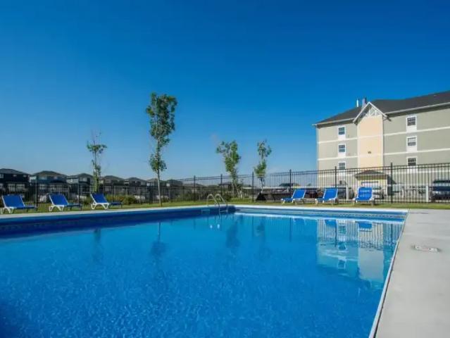 2 Bedroom Apartment Regina SK LS102587281