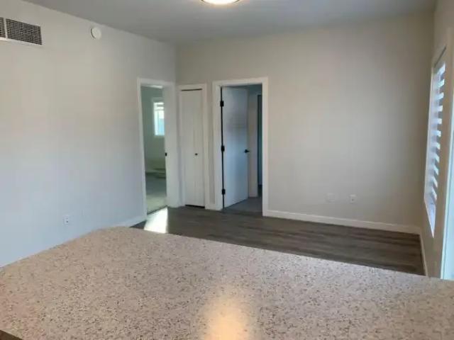 2 Bedroom Apartment Red Deer AB 102271962