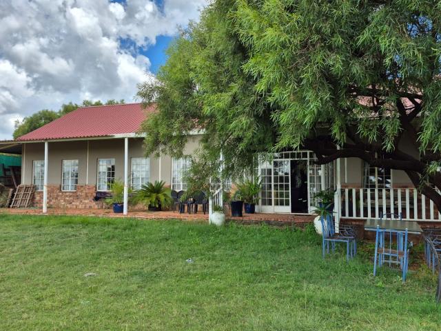 2 Bedroom Apartment Rented in Groenvlei SH