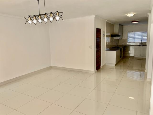 2 Bedroom Apartment Rented in Hyde Park