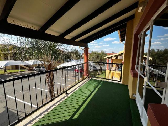 2 Bedroom apartment rented in Sundowner, Randburg