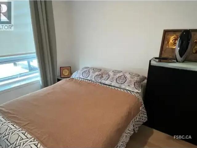 2 Bedroom Apartment Richmond BC 102794962