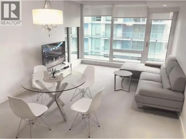 2 Bedroom Apartment Richmond BC 103594519