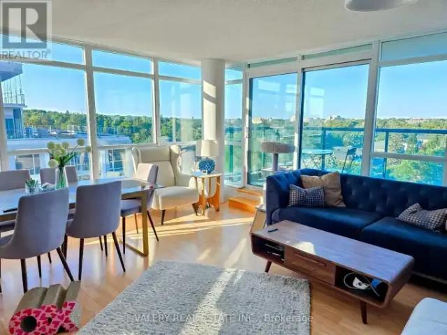 2 Bedroom Apartment Richmond Hill ON 104864329