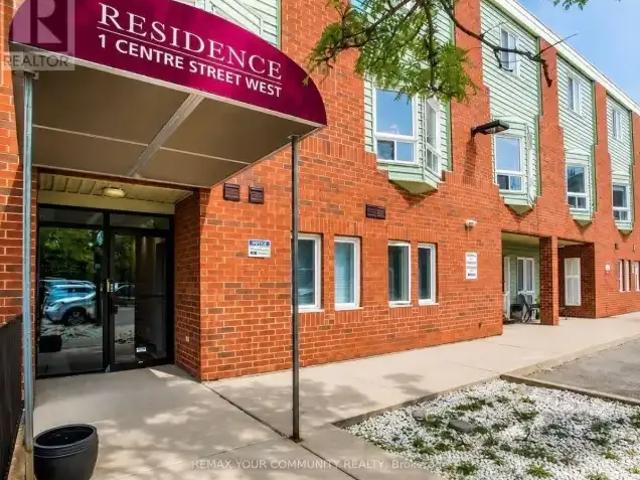 2 Bedroom Apartment Richmond Hill ON 105072138
