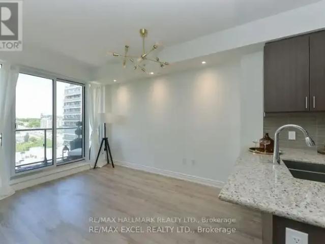 2 Bedroom Apartment Richmond Hill ON 105151025