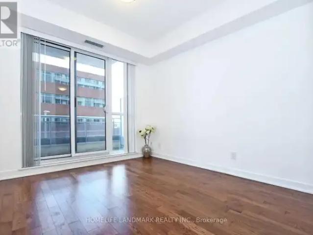 2 Bedroom Apartment Richmond Hill ON 102518912