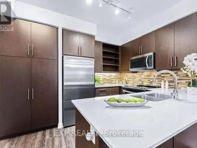 2 Bedroom Apartment Richmond Hill ON 103322758