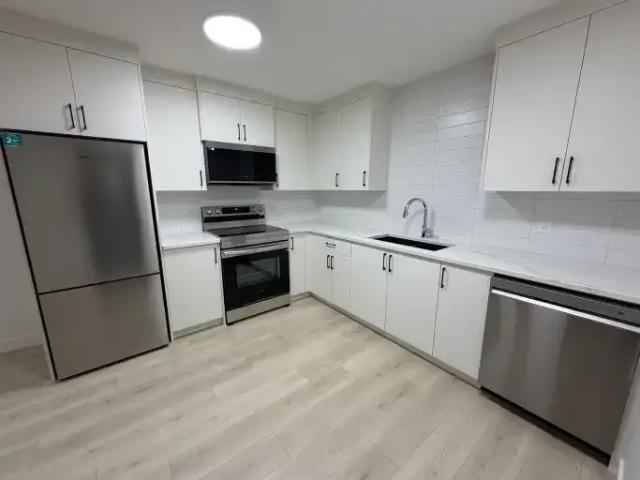 2 Bedroom Apartment Rocky View AB 104322386