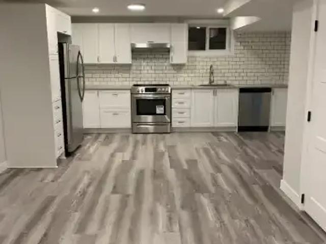 2 Bedroom Apartment St. Albert AB 104142571