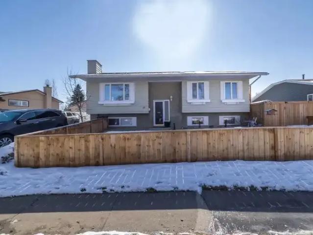 2 Bedroom Apartment St. Albert AB 105167405
