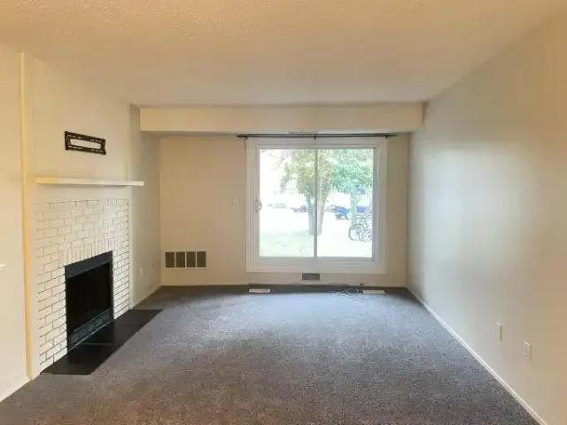 2 Bedroom Apartment St. Albert AB LS102018152
