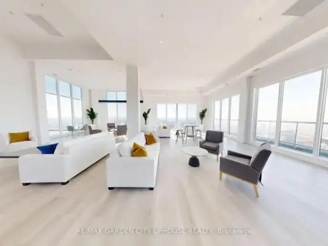 2 Bedroom Apartment St. Catharines ON LS100171837