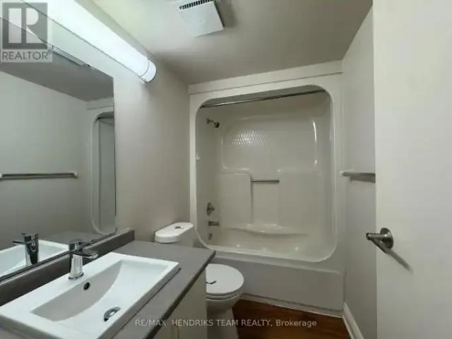 2 Bedroom Apartment St. Catharines ON LS102243205