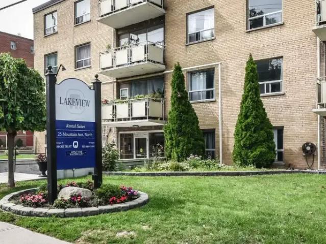 2 Bedroom Apartment Stoney Creek ON LS100976001