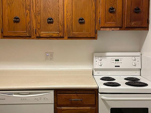 2 bedroom Apartment Suite In St Vital Now Available