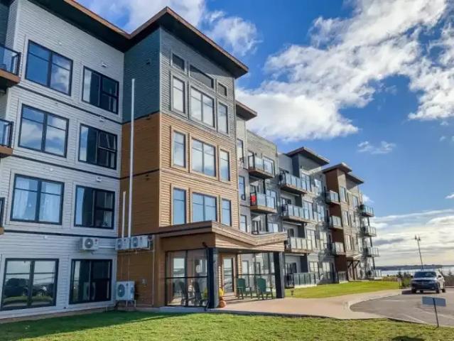 2 Bedroom Apartment Summerside PE 104470067