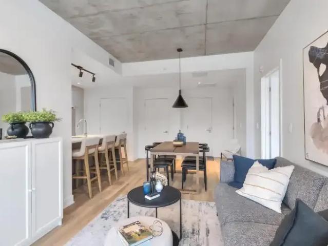 2 Bedroom Apartment Saint QC 104178622