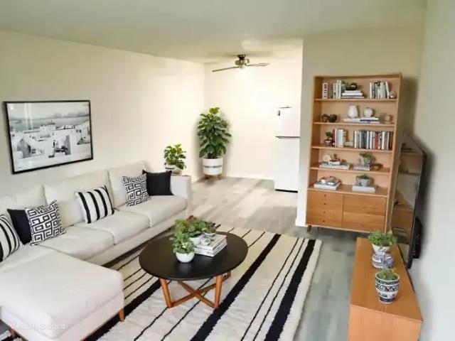 2 Bedroom Apartment Saskatoon SK 99222009