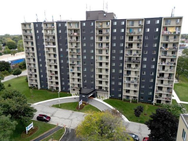 2 Bedroom Apartment Sarnia ON 89219388