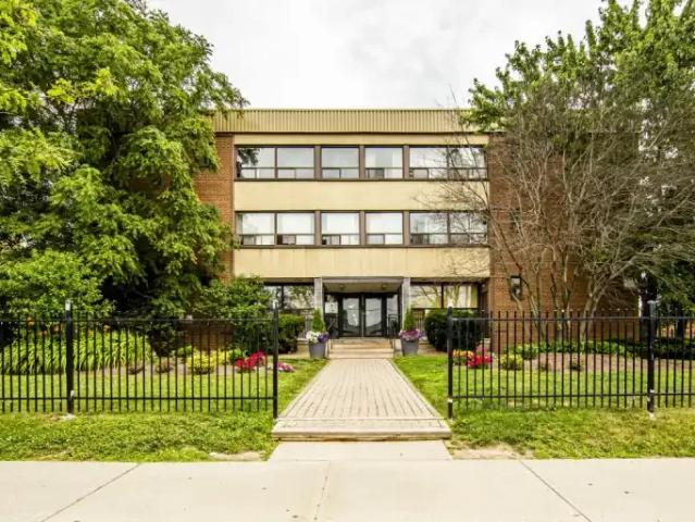 2 Bedroom Apartment Scarborough ON 104141663