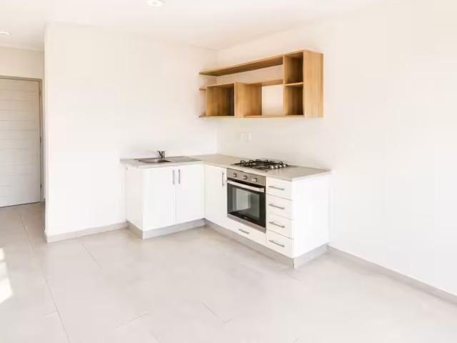 2 Bedroom Apartment Sheffield Manor Sheffield Manor 103359035