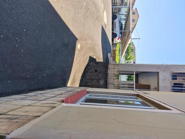 2 Bedroom Apartment To Let in Umhlatuzana